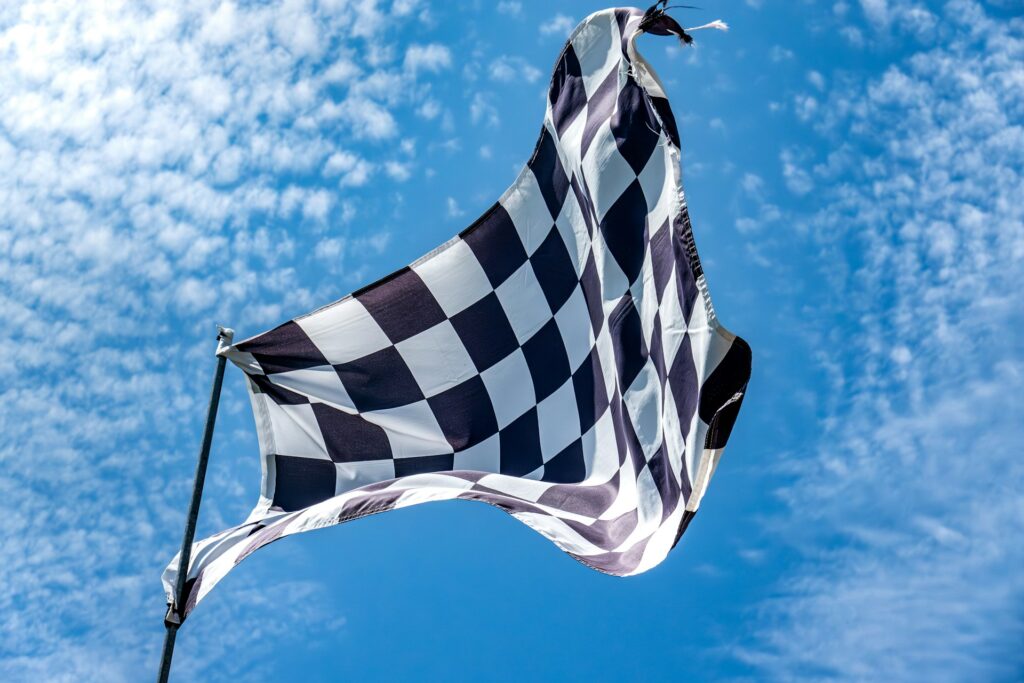 bandeira de chegada ou largada para novos leads